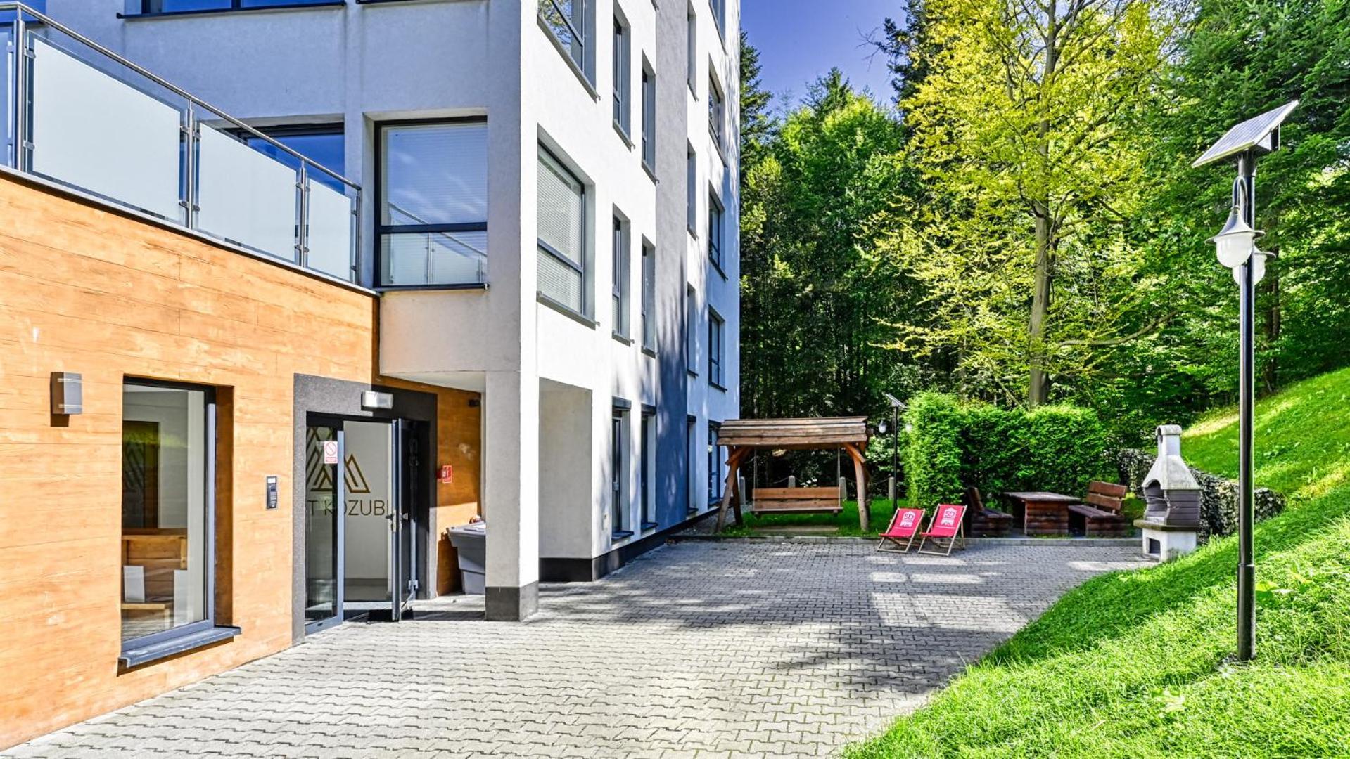 Apartament Spa 40 Resort Kozubnik Blisko Szczyrk - 5D Apartamenty Porabka Экстерьер фото